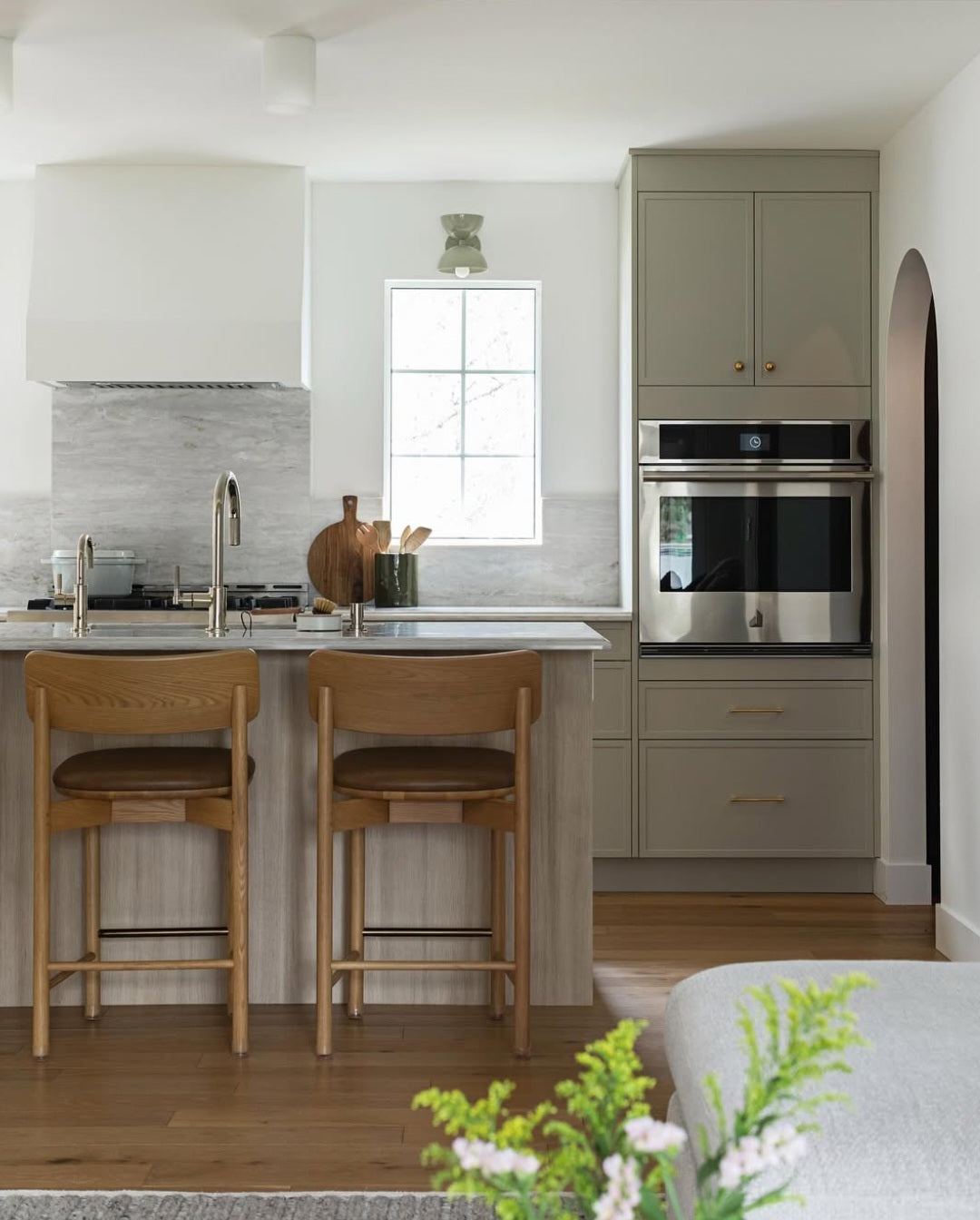 Kresswell kitchen with Kitch cabinets