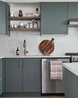 Surf Shaker Slim Kitchen Lifestyle Image